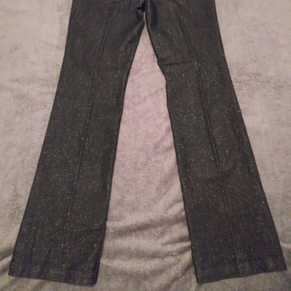 Jeans - Picture 3 of 4